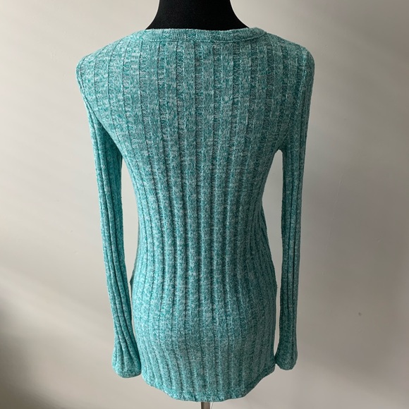 Topshop V-neck Sweater - Picture 5 of 9
